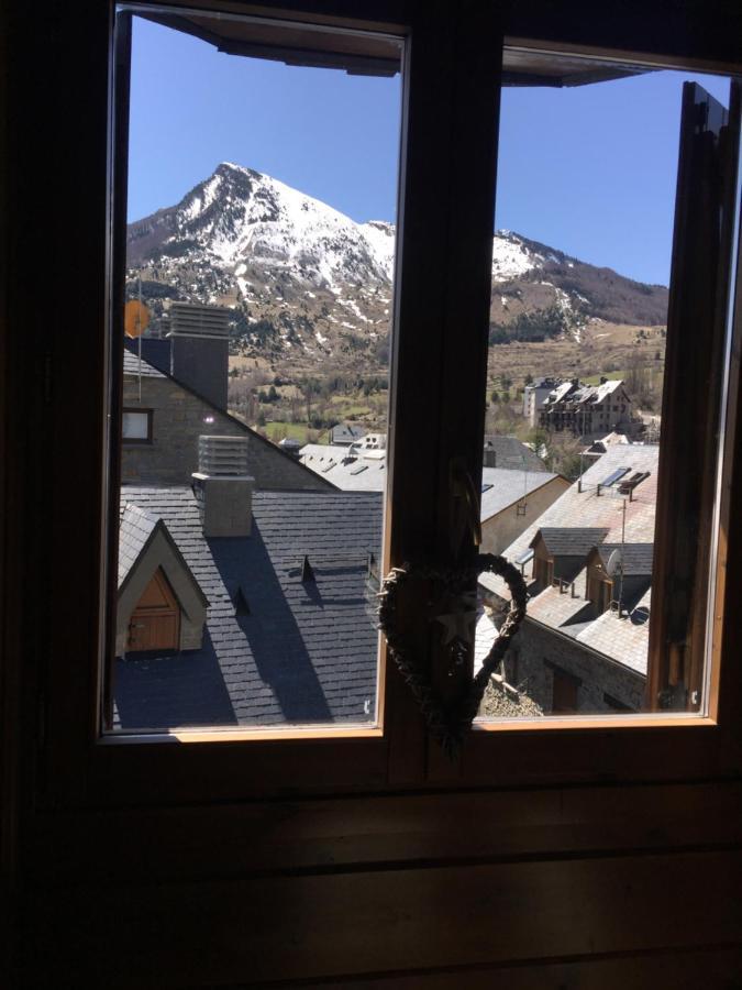Esplendido Atico En Sallent Con Vistas Sallent de Gállego Eksteriør bilde