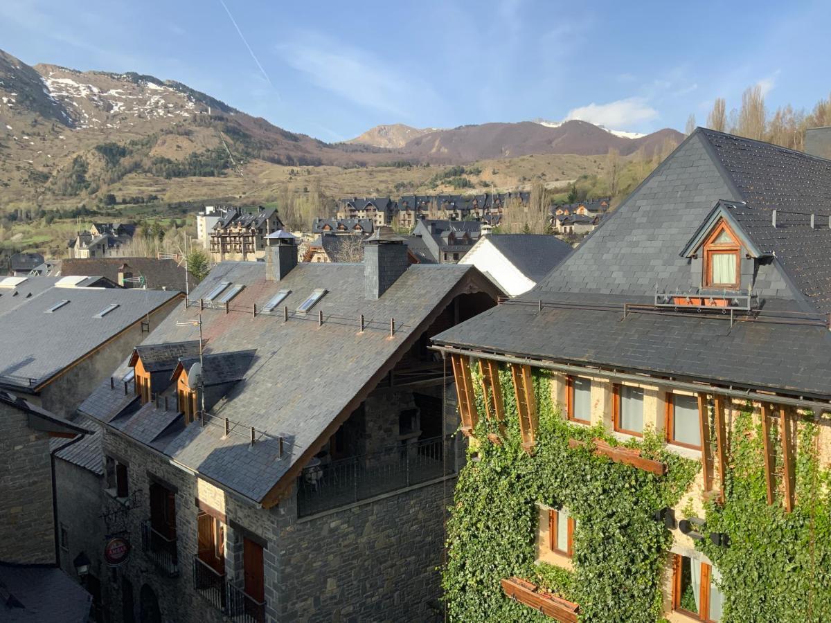 Esplendido Atico En Sallent Con Vistas Sallent de Gállego Eksteriør bilde