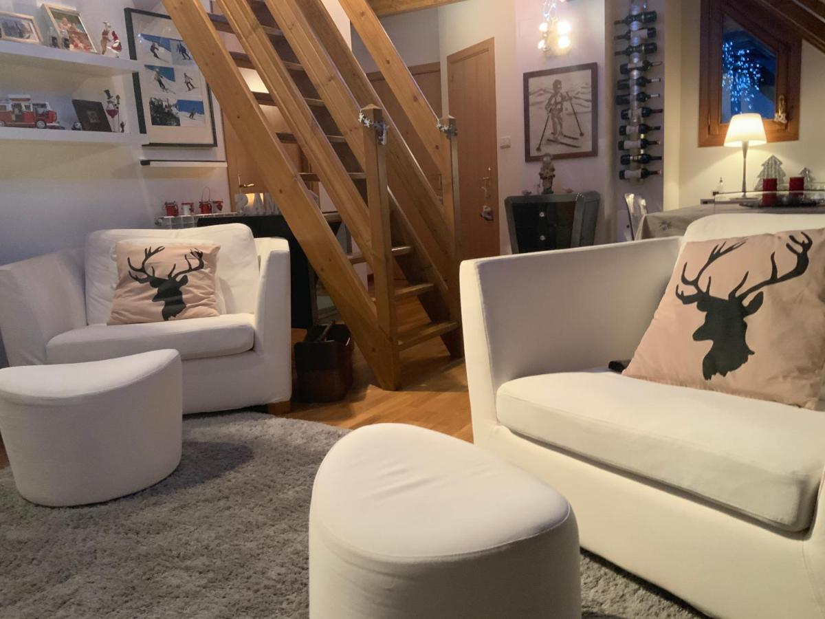 Esplendido Atico En Sallent Con Vistas Sallent de Gállego Eksteriør bilde